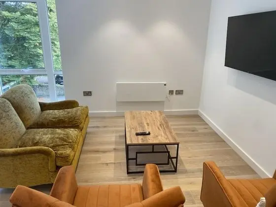 Spacious 2 Bedroom Apartment With Stunning Views Over Bath City - Oda