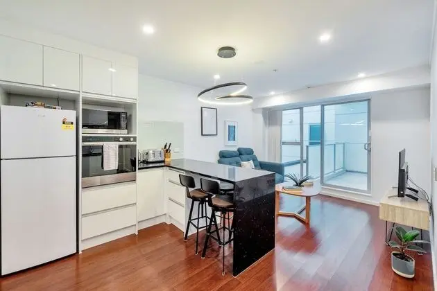 Spacious 2 Bedroom CBD Apt - Mutfak