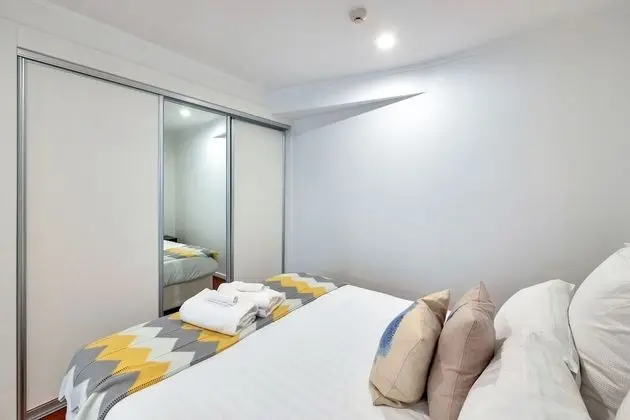 Spacious 2 Bedroom CBD Apt - Oda