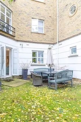 Spacious 2 Bedroom Flat in Wandsworth - Dış Mekan