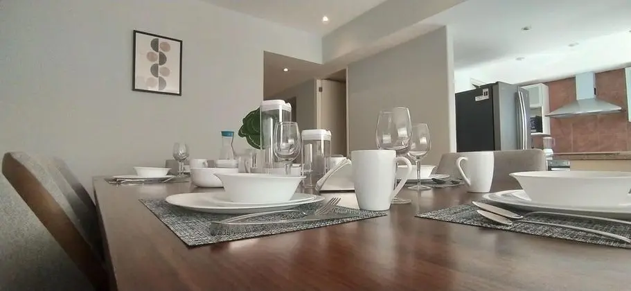 Spacious 2 BR APT Santa Fe With High Speed Wifi - Oda