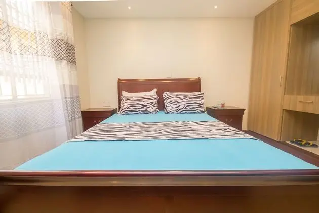 Spacious 2bdr Home-5mins TO Wilson Airport - Oda