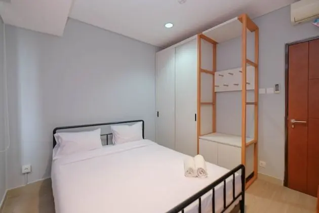 Spacious 2Br Apartment At Royal Olive Residence - Oda