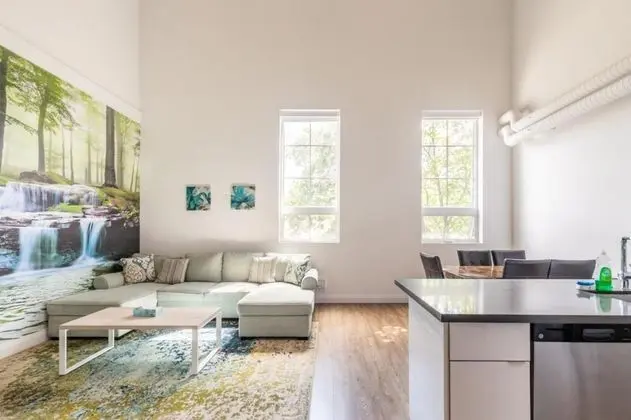 Spacious 2Br Dundurn Loft Rooftop Terrace Parking Gym - Oda