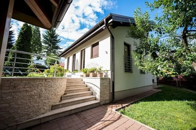 Spacious 3bdr Villa - 1