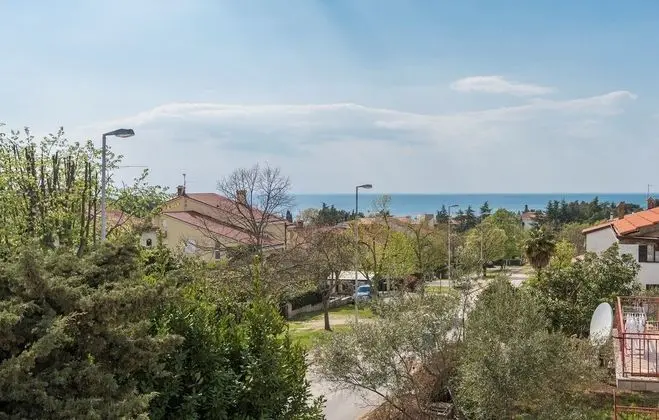 Spacious 3bdr Sea View Apartment Next to the Beach - Dış Mekan