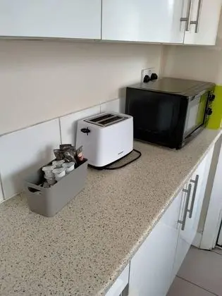 Spacious 3bed House in Walsall With Parking Onsite - Mutfak