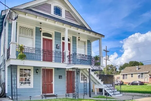 Spacious 3br/2ba in Uptown Nola w/ Yard by Domio - Dış Mekan