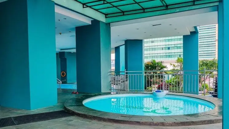 Spacious 3Br At Green Central City Glodok Apartment - Havuz