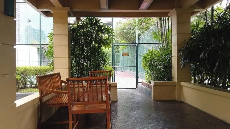 Spacious 3BR at Sudirman Tower Condominium Apartment - Dış Mekan