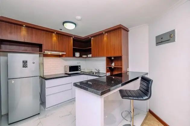 Spacious 3BR at Sudirman Tower Condominium Apartment - Mutfak