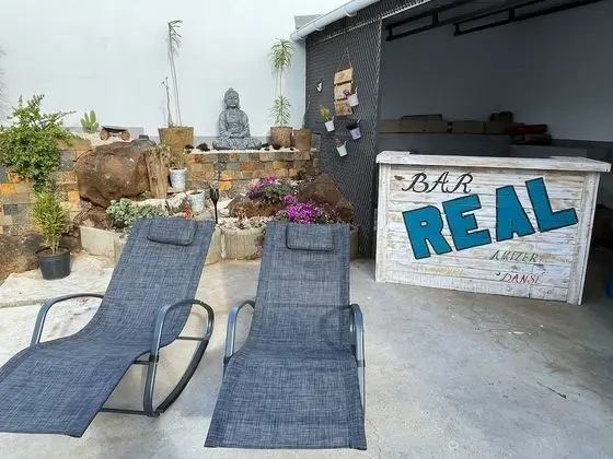 Spacious 4-bed Villa in Flic en Flac Roof top bar - Dış Mekan