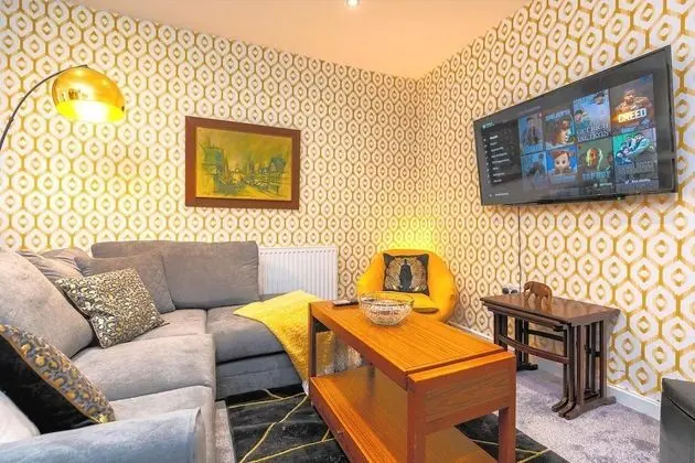 Spacious 5 Bed House, Perfect for Groups, Great Location - Oda Düzeni