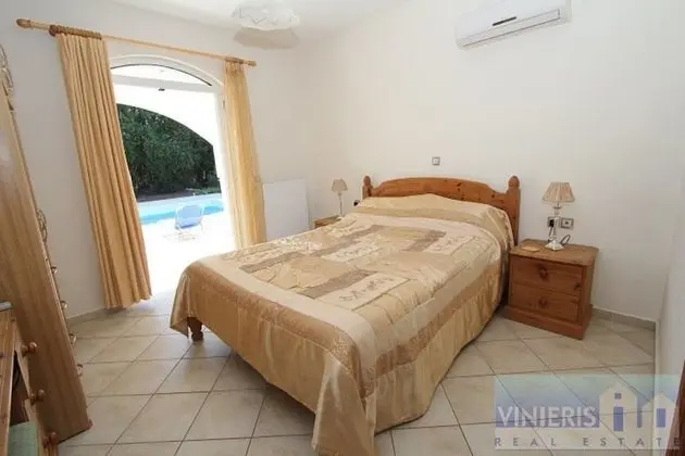 Spacious 5 Bed Villa With Pool in Kefalonia - Oda