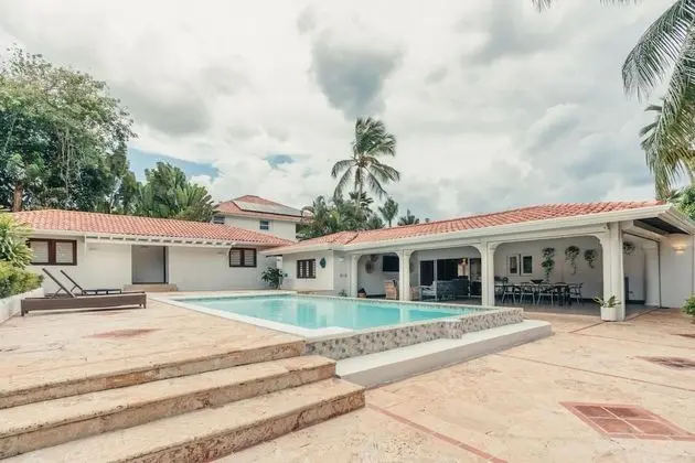 Spacious Villa 5BR at Cajuiles Casa de Campo