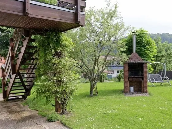 Spacious Apartment in Armsfeld With Heated Outdoor Pool - Dış Mekan