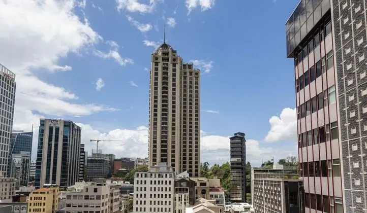 Spacious Apartment in Auckland Central