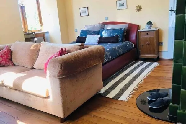 Spacious Villa Apartment Best Location