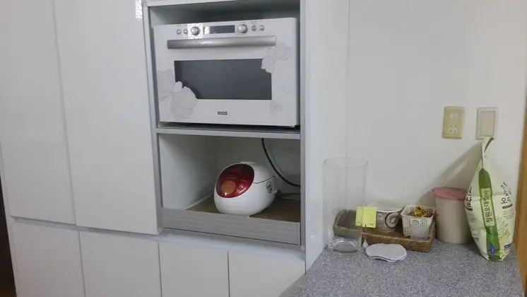 Spacious Apartment in Central Seoul - Mutfak
