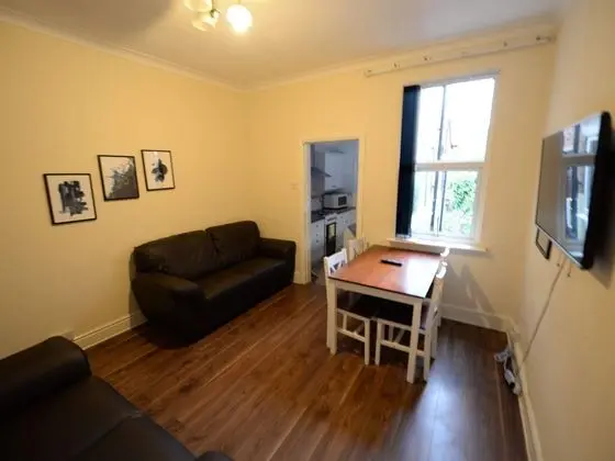 Spacious Apartment in Coventry near Belgrade Theatre - Öne Çıkan Resim