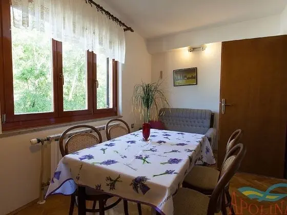 Spacious Apartment in The Croatian Islands With Balcony - Mutfak