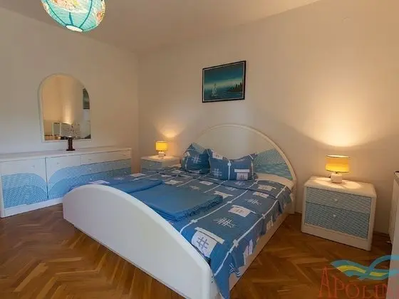 Spacious Apartment in The Croatian Islands With Balcony - Oda