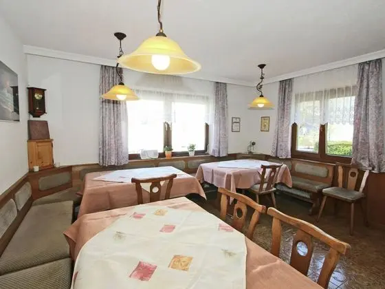 Spacious Apartment in Fügen near Ski Area - Öne Çıkan Resim