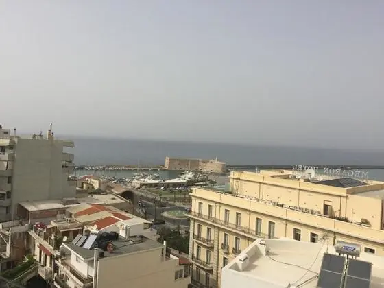 Spacious Apartment Heraklion
