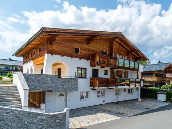 Spacious Apartment in Kitzbuhel near Ski Lift - Öne Çıkan Resim