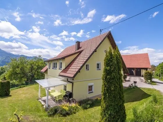Spacious Apartment in Lukowitz With Sauna