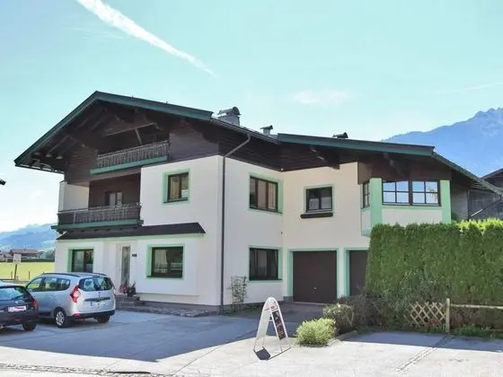 Spacious Apartment near Ski Area in Niedernsill - Öne Çıkan Resim