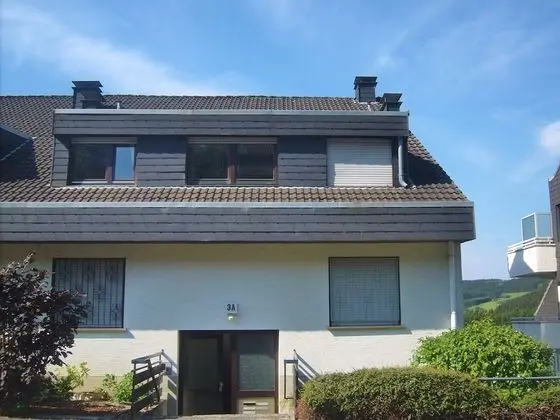 Spacious Apartment in Niedersfeld near Lake