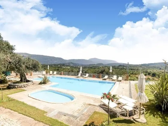Spacious Apartment in Paleokastrites With Swimming Pool - Öne Çıkan Resim