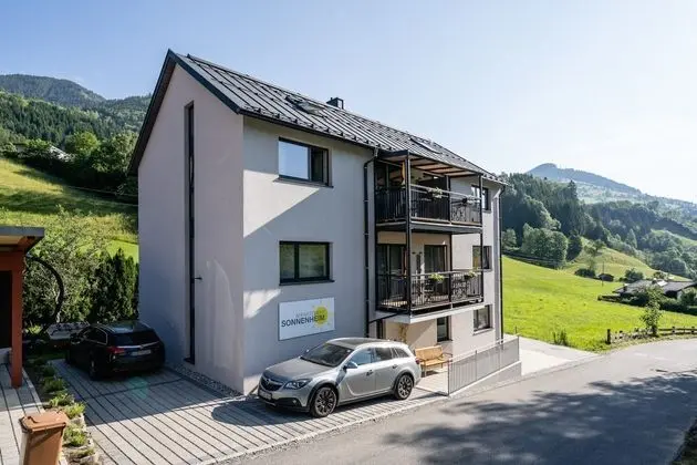 Spacious Apartment in Sankt Georgen With Balcony - Öne Çıkan Resim