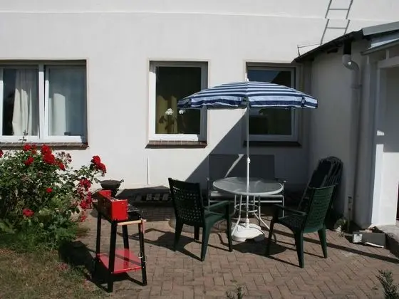 Spacious Apartment in Steffenshagen With Terrace - İç Mekan