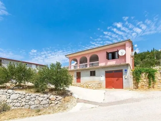 Spacious Apartment in Tribanj With Terrace