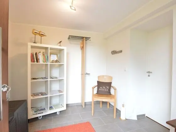 Spacious Apartment in the Vulkaneifel - Lobi
