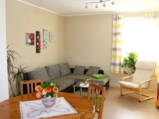 Spacious Apartment in Weißig With Garden