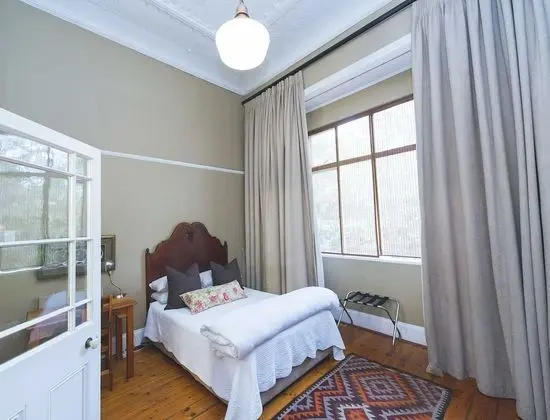 Spacious Bb Room in Restored Edwardian Manor House - Oda
