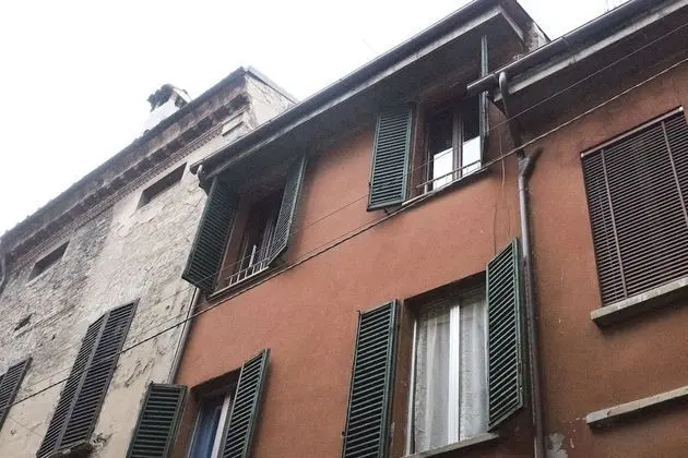 Spacious and Beautiful 60 sqm Apartment in the Very Heart of Bologna