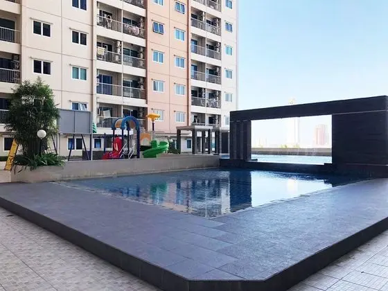 Spacious And Best Deal 2Br Apartment At Puncak Bukit Golf Surabaya