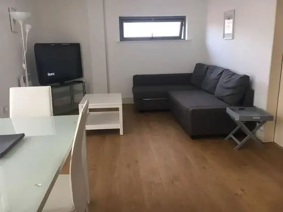 Spacious bright apartment w parking - Öne Çıkan Resim