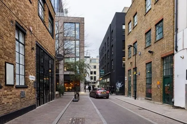 Spacious Bright Loft Apartment - Shoreditch