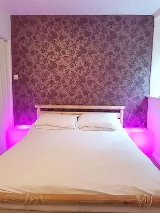 Spacious Bright & Modern Living