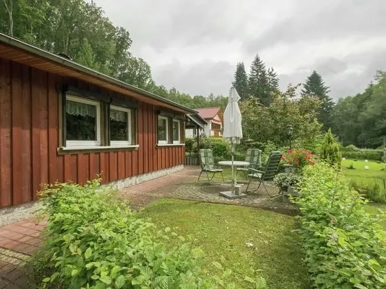 Spacious Bungalow in Neustadt Germany With Garden - Dış Mekan