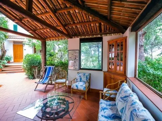Spacious Villa in Calabria With Swimming Pool - Oda Düzeni