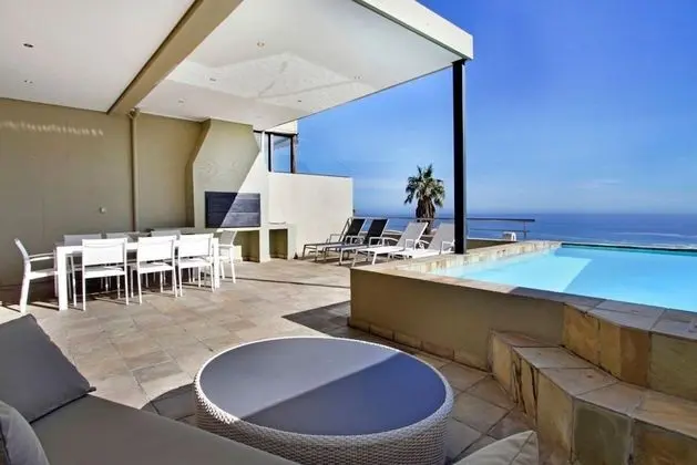 Spacious Camps Bay Holiday Apartment With Private Pool and Large Balcony Medburn Views Penthouse - Oda