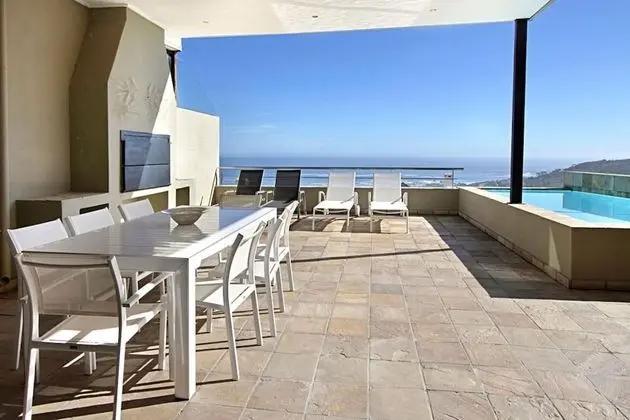Spacious Camps Bay Holiday Apartment With Private Pool and Large Balcony Medburn Views Penthouse - Oda