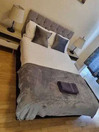 Spacious Centrally Located One Bed - Kolaylıklar