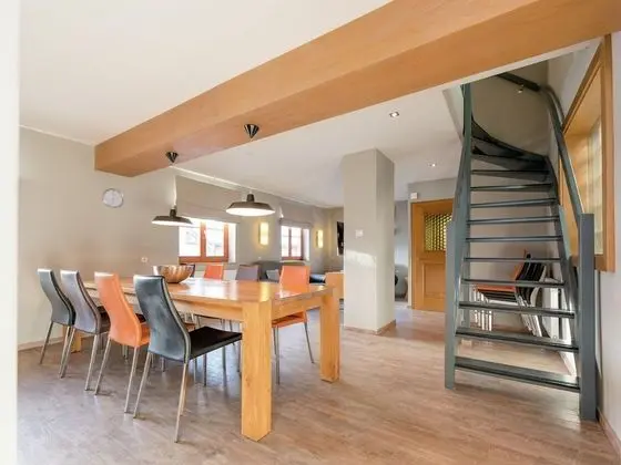 Spacious Chalet in Dienten am Hochkonig on Ski Slopes - Yerinde Yemek
